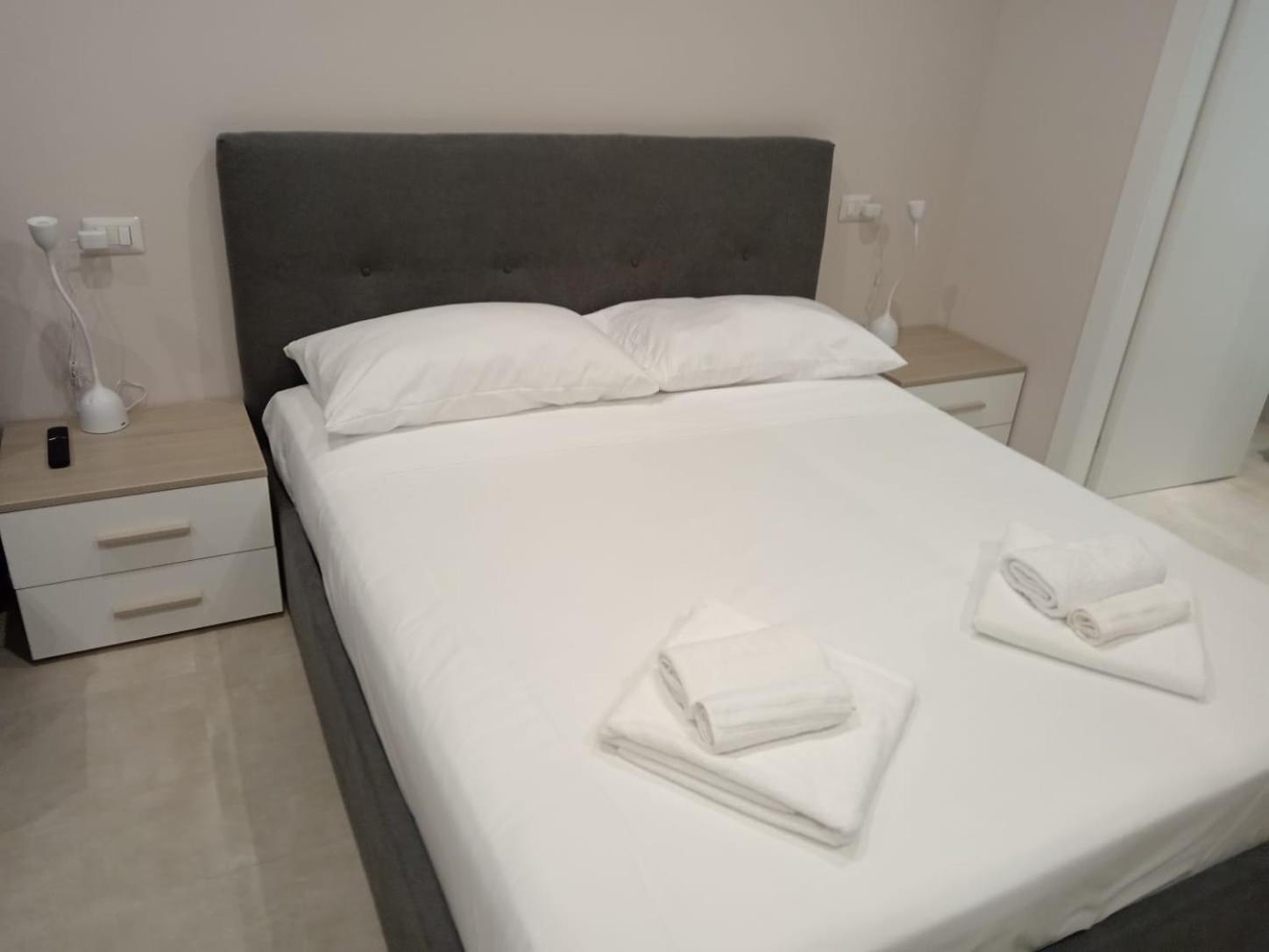 Gambara Metro Apartment Milano Экстерьер фото